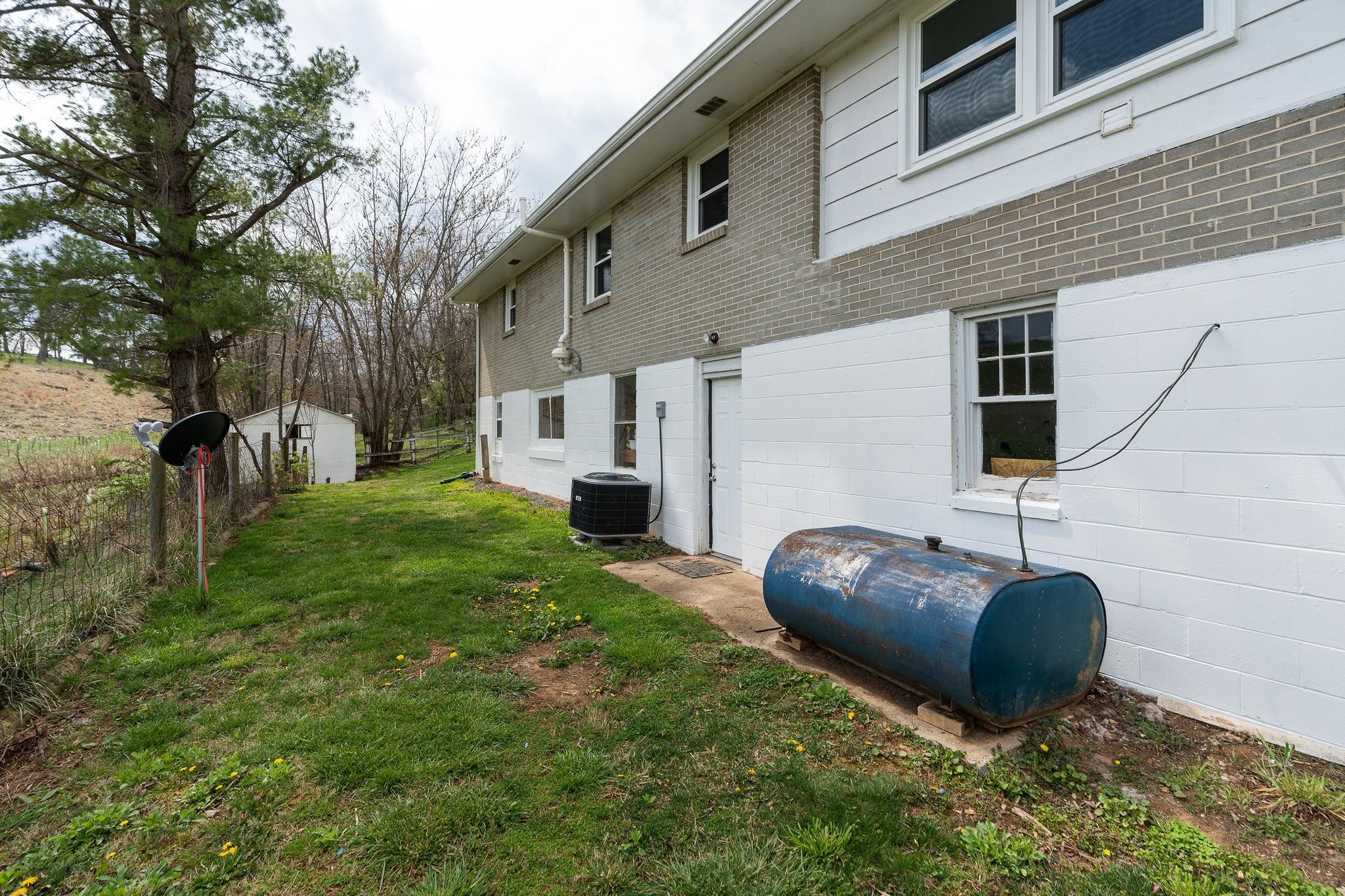 232 Whiskey Creek Road Churchville, VA 24421 - Photo 46 of 52 Gallery Image 46