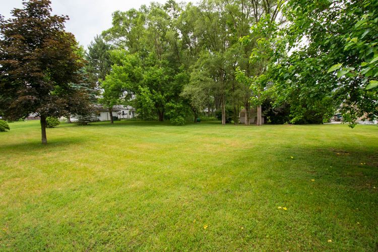 23911 Grant Road South Bend, IN 46619 - Photo 27 of 28 Gallery Image 27
