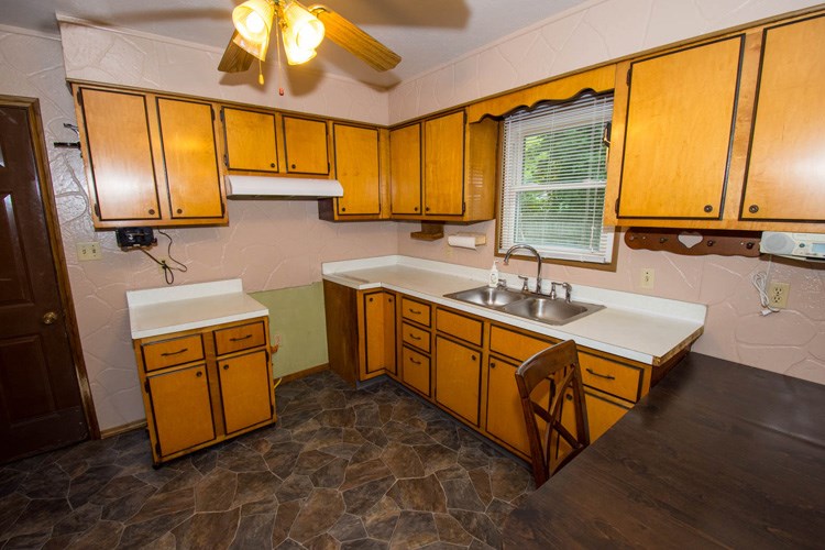 23911 Grant Road South Bend, IN 46619 - Photo 8 of 28 Gallery Image 8