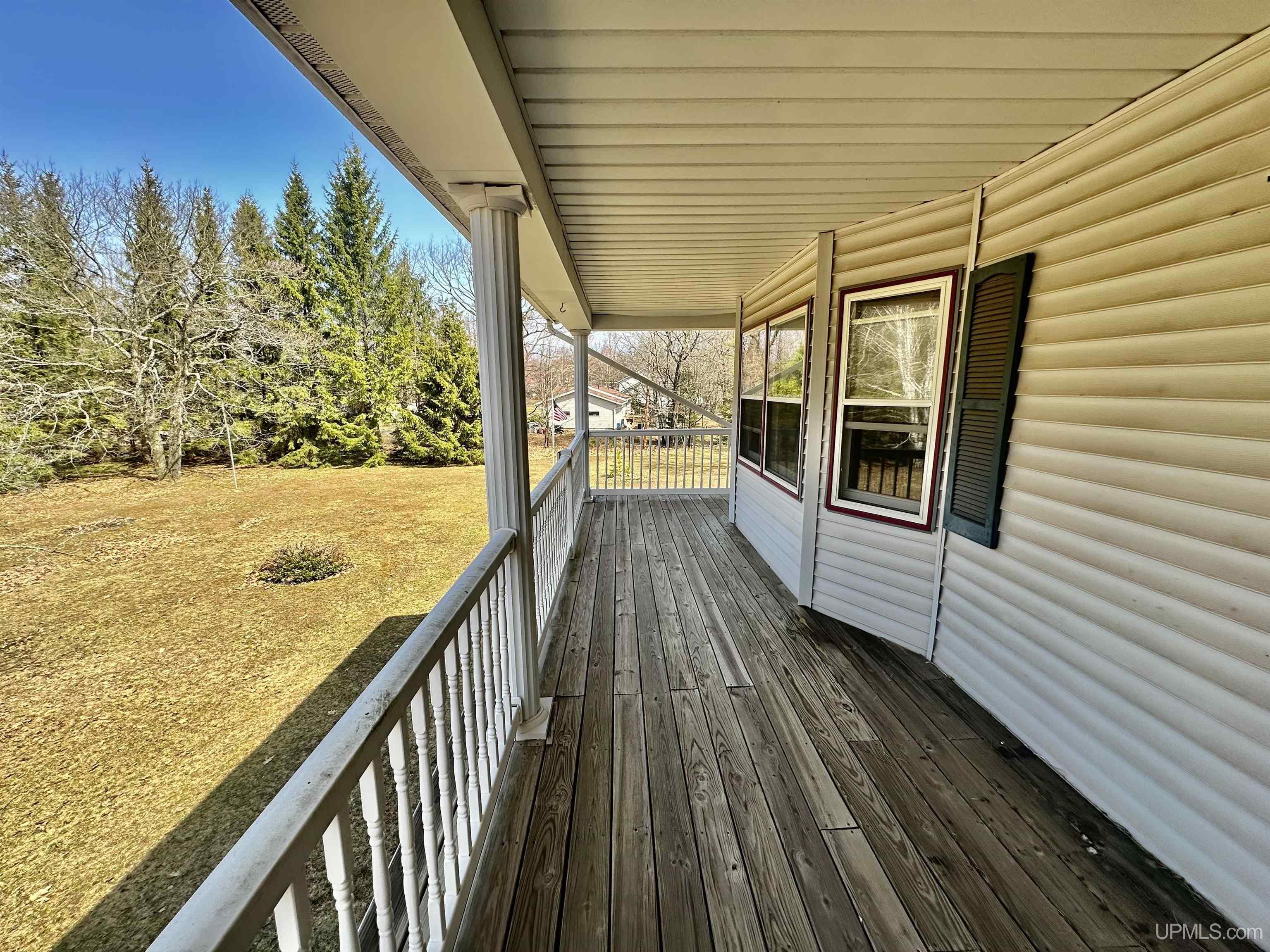 40 Ridge Road Marquette, MI 49855 - Photo 48 of 53 Gallery Image 48