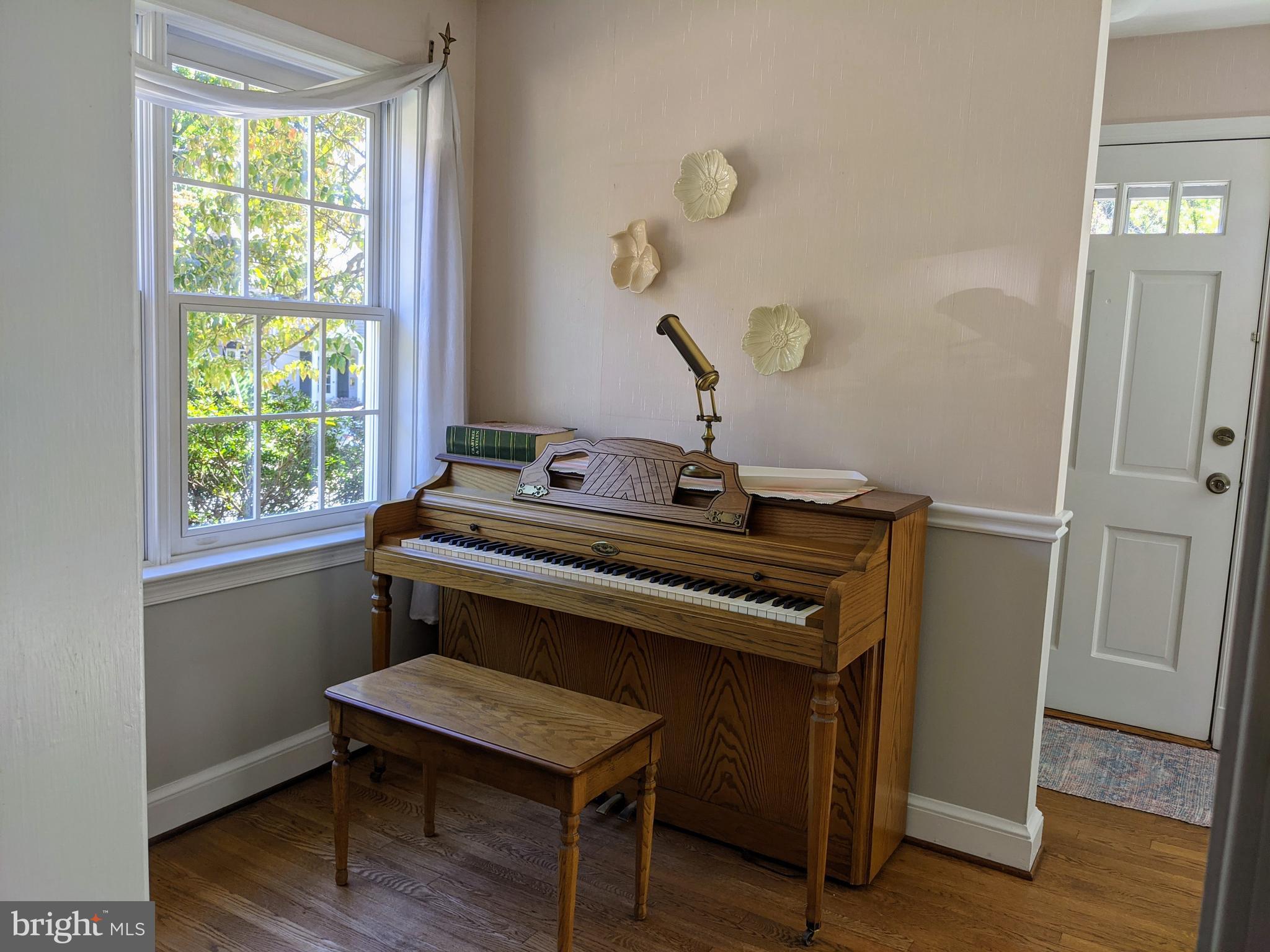 1400 Ruffner Road Alexandria, VA 22302 - Photo 9 of 40