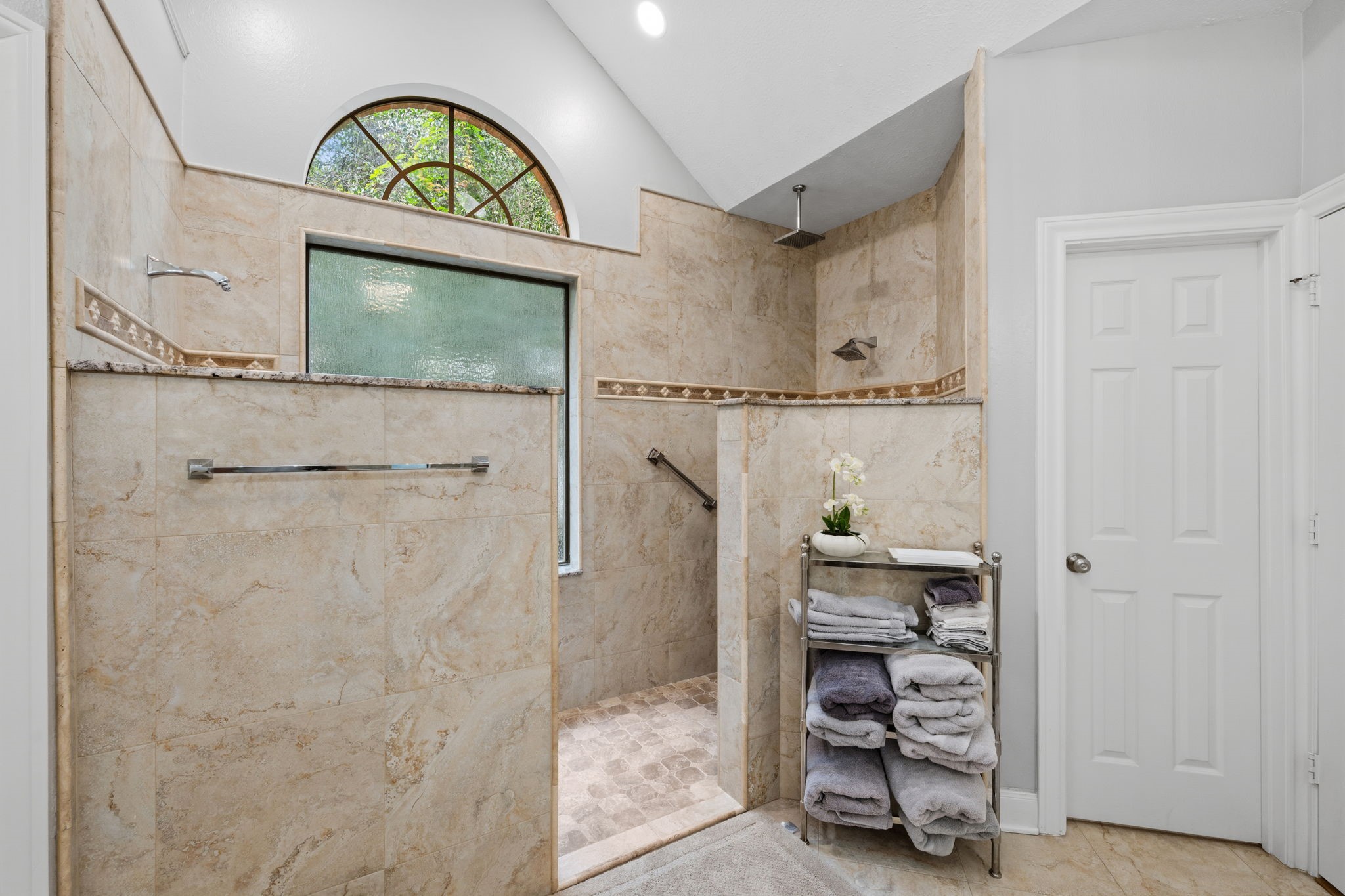 43 Firefall Court Spring, TX 77380 - Photo 22 of 48 Gallery Image 22
