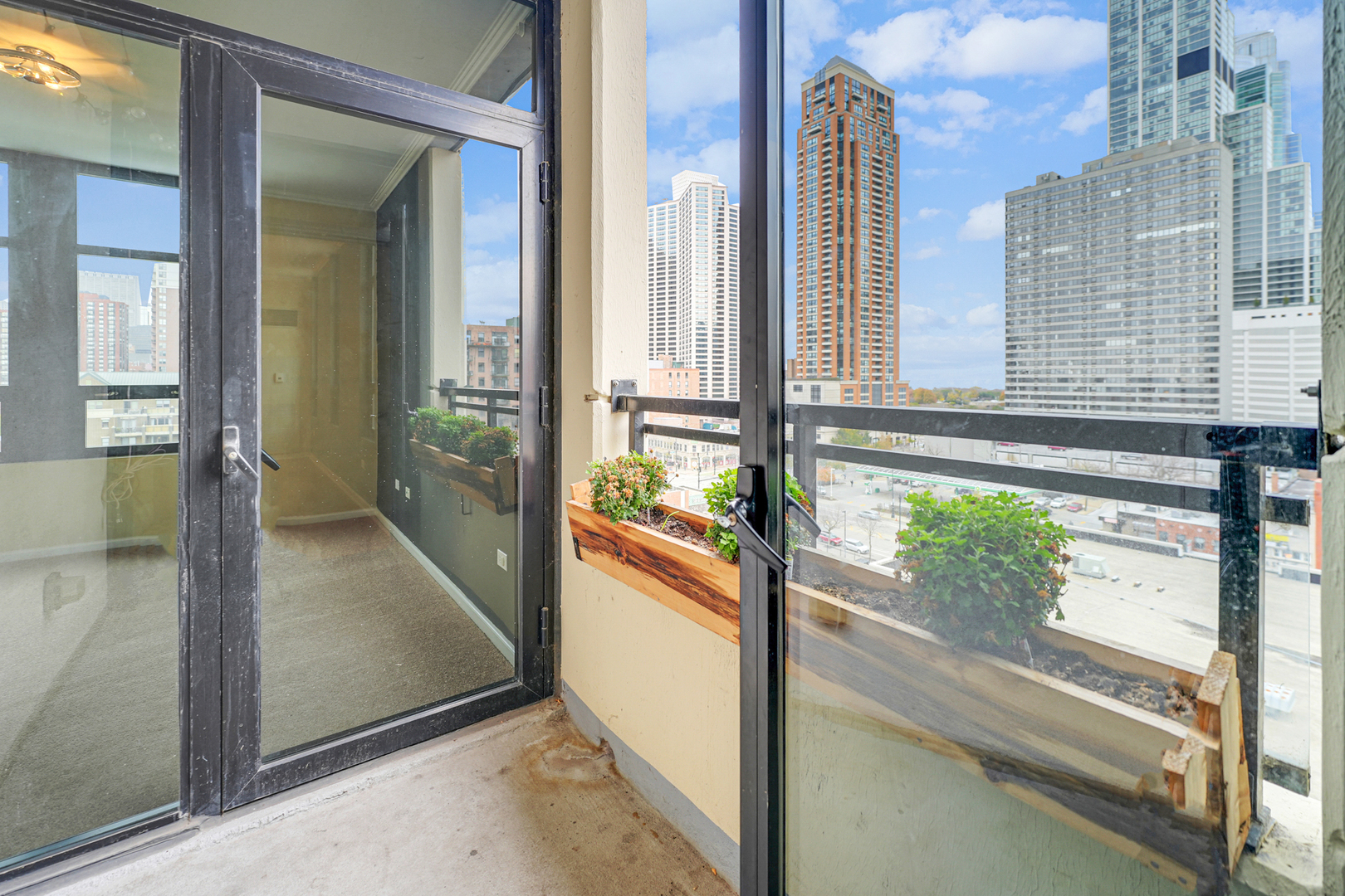 1255 South State Street, Unit 903 Chicago, IL 60605 - Photo 13 of 22