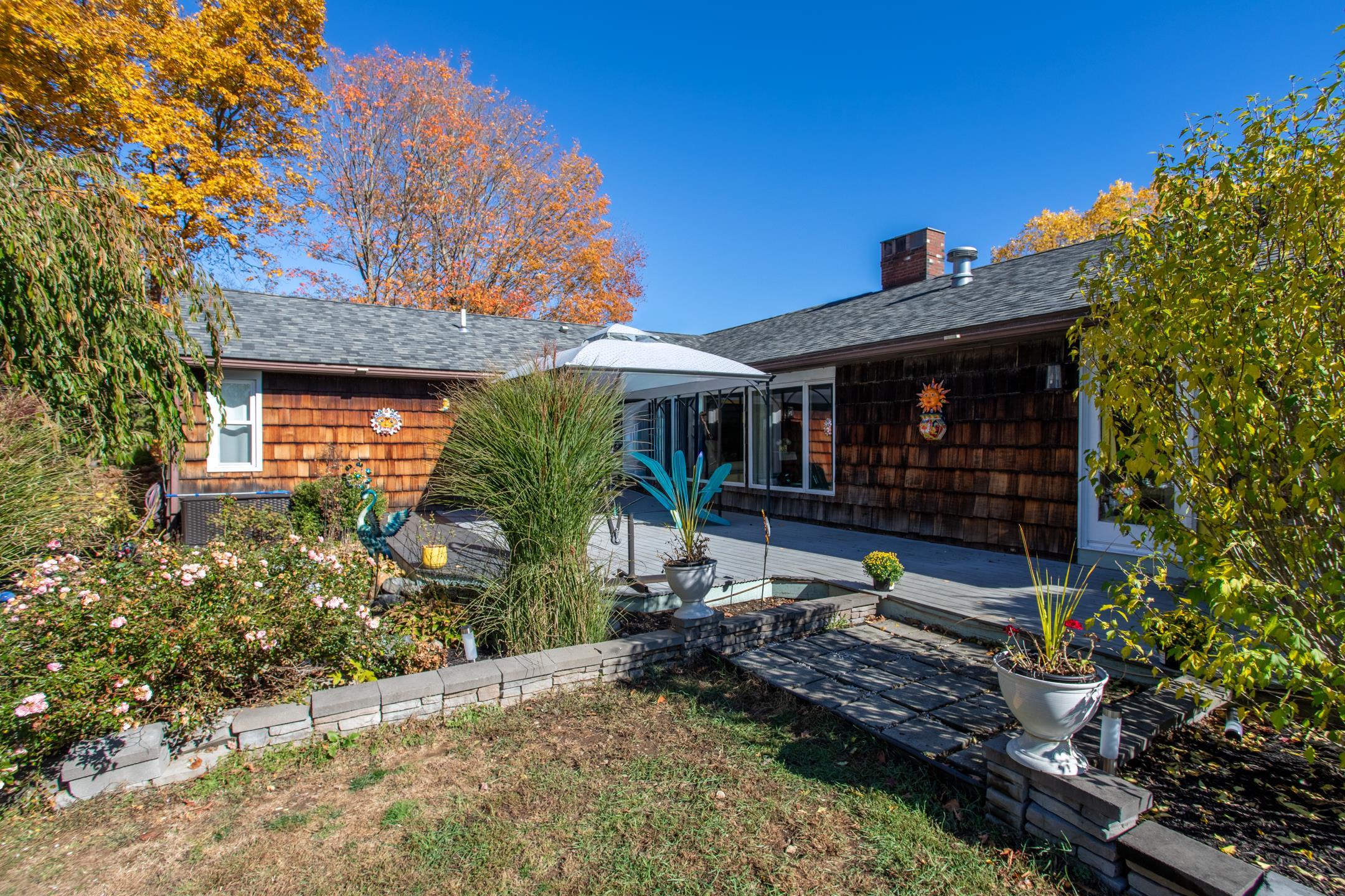 227 Portsmouth Avenue Stratham, NH 03885 - Photo 11 of 60