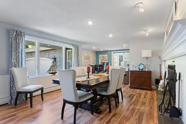 $1,100,000 | 227 Portsmouth Avenue, Stratham, NH 03885