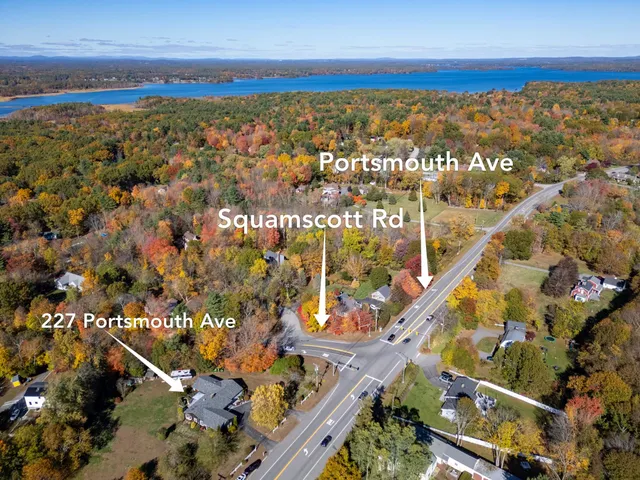 $1,100,000 | 227 Portsmouth Avenue, Stratham, NH 03885