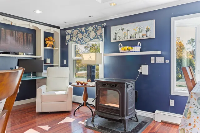 $1,100,000 | 227 Portsmouth Avenue, Stratham, NH 03885