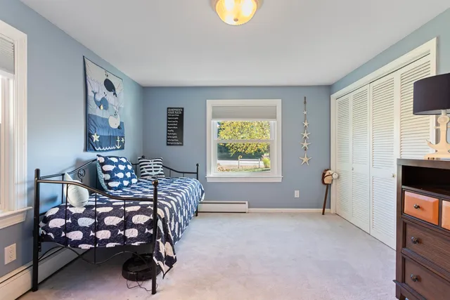 $1,100,000 | 227 Portsmouth Avenue, Stratham, NH 03885