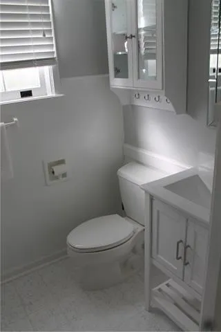 $2,300 | 404 Ridgelake Drive, Metairie, LA 70001