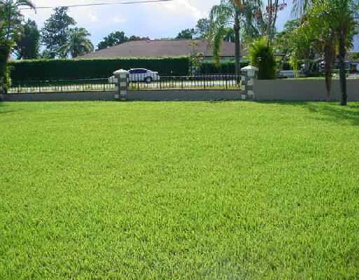 1420 High Point Way, Unit B Delray Beach, FL 33445 - Photo 10 of 10 Additional Photo