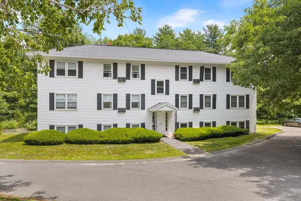$249,900 | 1348 Main Street, Unit 2, Holden, MA 01520