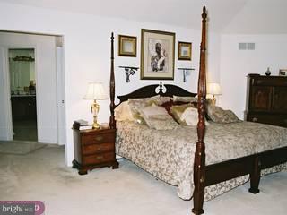 56 Montague Road Newark, DE 19713 - Photo 5 of 6 Gallery Image 5