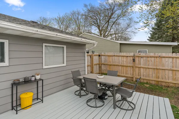 $159,900 | 2410 North Michigan Avenue, Davenport, IA 52804
