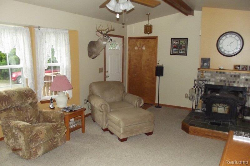 7191 West Sober Road Fowlerville, MI 48836 - Photo 6 of 8 DSCF1265 (800x534).jpg
