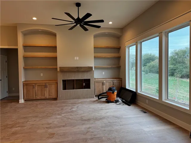 $599,000 | 13545 Northeast 114th Place, Kearney, MO 64060