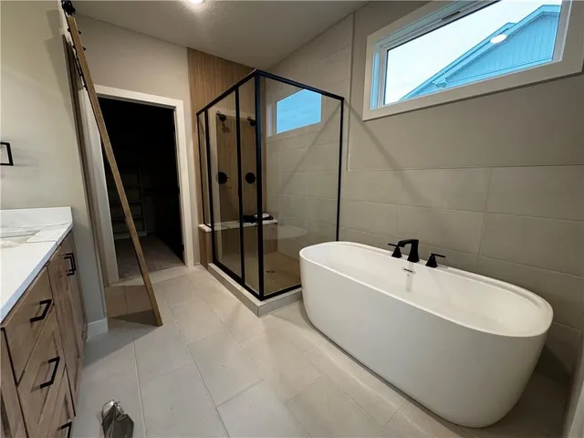 $599,000 | 13545 Northeast 114th Place, Kearney, MO 64060