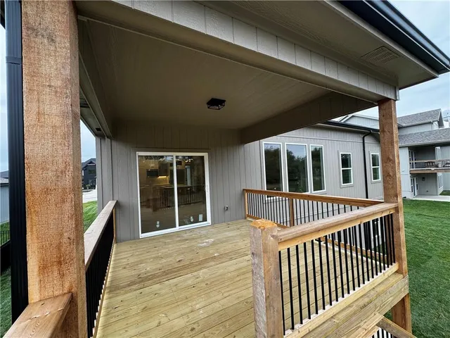 $599,000 | 13545 Northeast 114th Place, Kearney, MO 64060