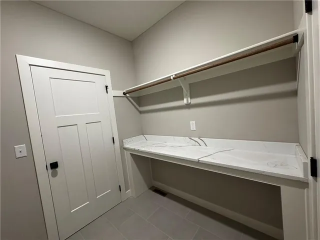 $599,000 | 13545 Northeast 114th Place, Kearney, MO 64060