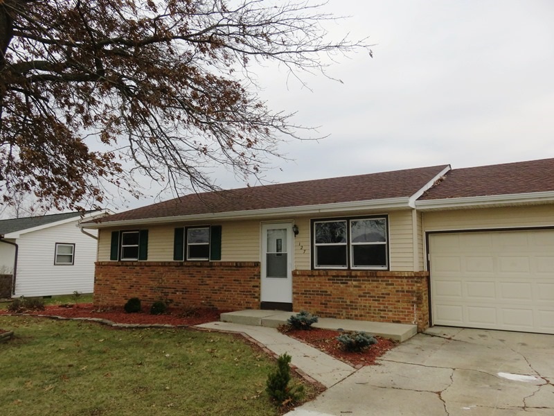 127 Northbrook Court Decatur, IN 46733 - Photo 3 of 24