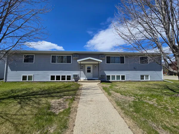 $119,000 | 1240 Jackson Avenue, Unit 401, Detroit Lakes, MN 56501