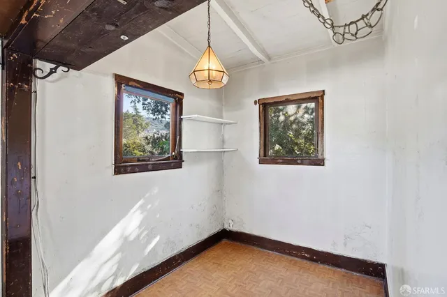 $398,000 | 6391 Hillmont Drive, Oakland, CA 94605