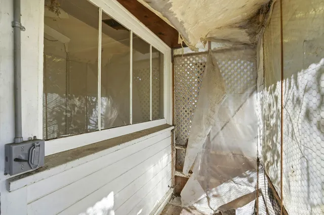 $398,000 | 6391 Hillmont Drive, Oakland, CA 94605