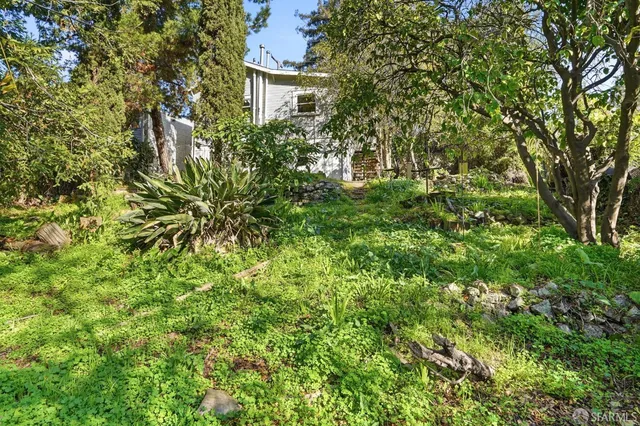 $398,000 | 6391 Hillmont Drive, Oakland, CA 94605