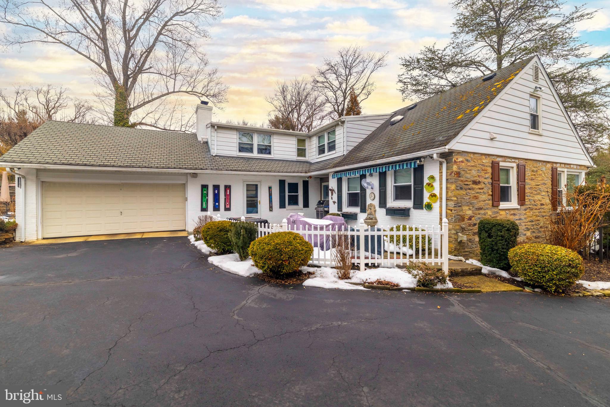412 Rices Mill Road Wyncote, PA 19095 - Photo 5 of 51 Courtyard parking