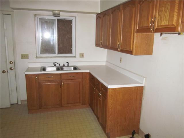 1545 Argus Road Columbus, OH 43227 - Photo 4 of 10 Gallery Image 4