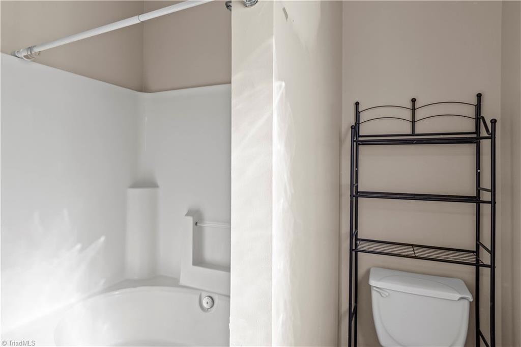 208 Mountain View Road Statesville, NC 28625 - Photo 27 of 49