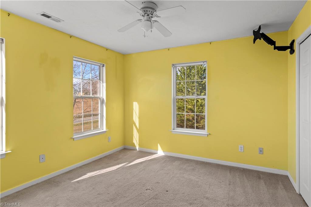 208 Mountain View Road Statesville, NC 28625 - Photo 33 of 49