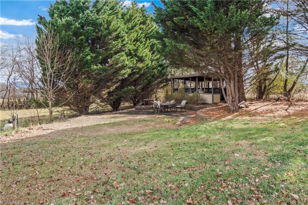 208 Mountain View Road Statesville, NC 28625 - Photo 41 of 49