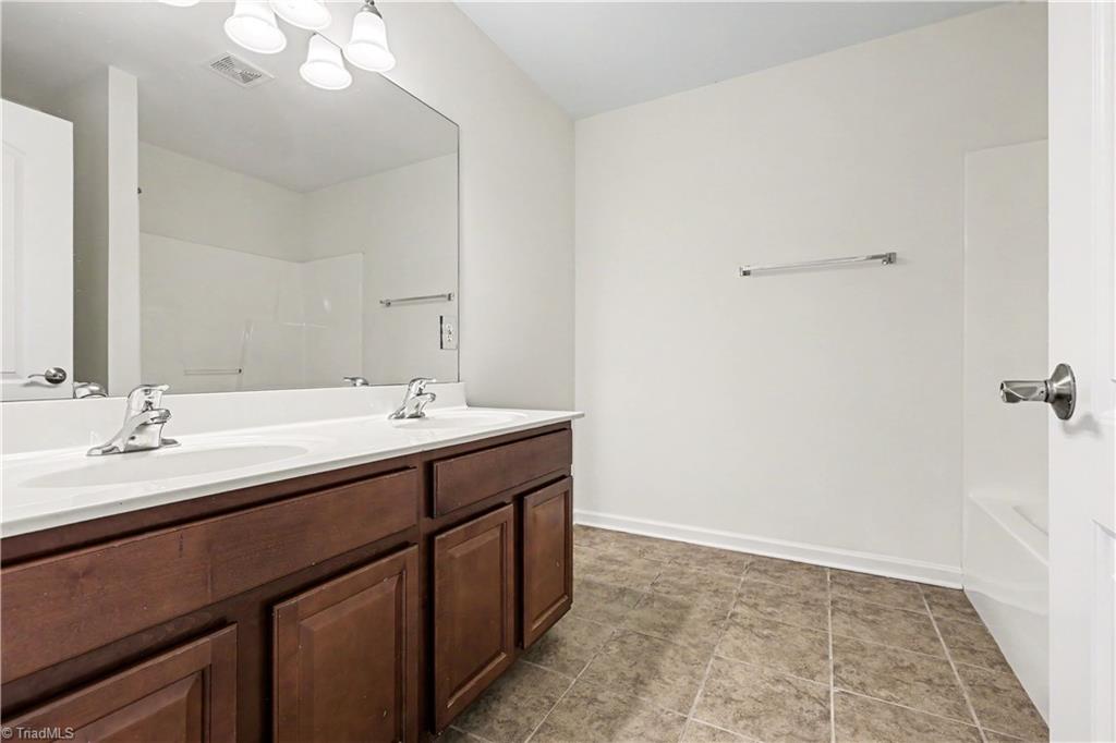3105 Cranberry Ridge Drive High Point, NC 27265 - Photo 26 of 37