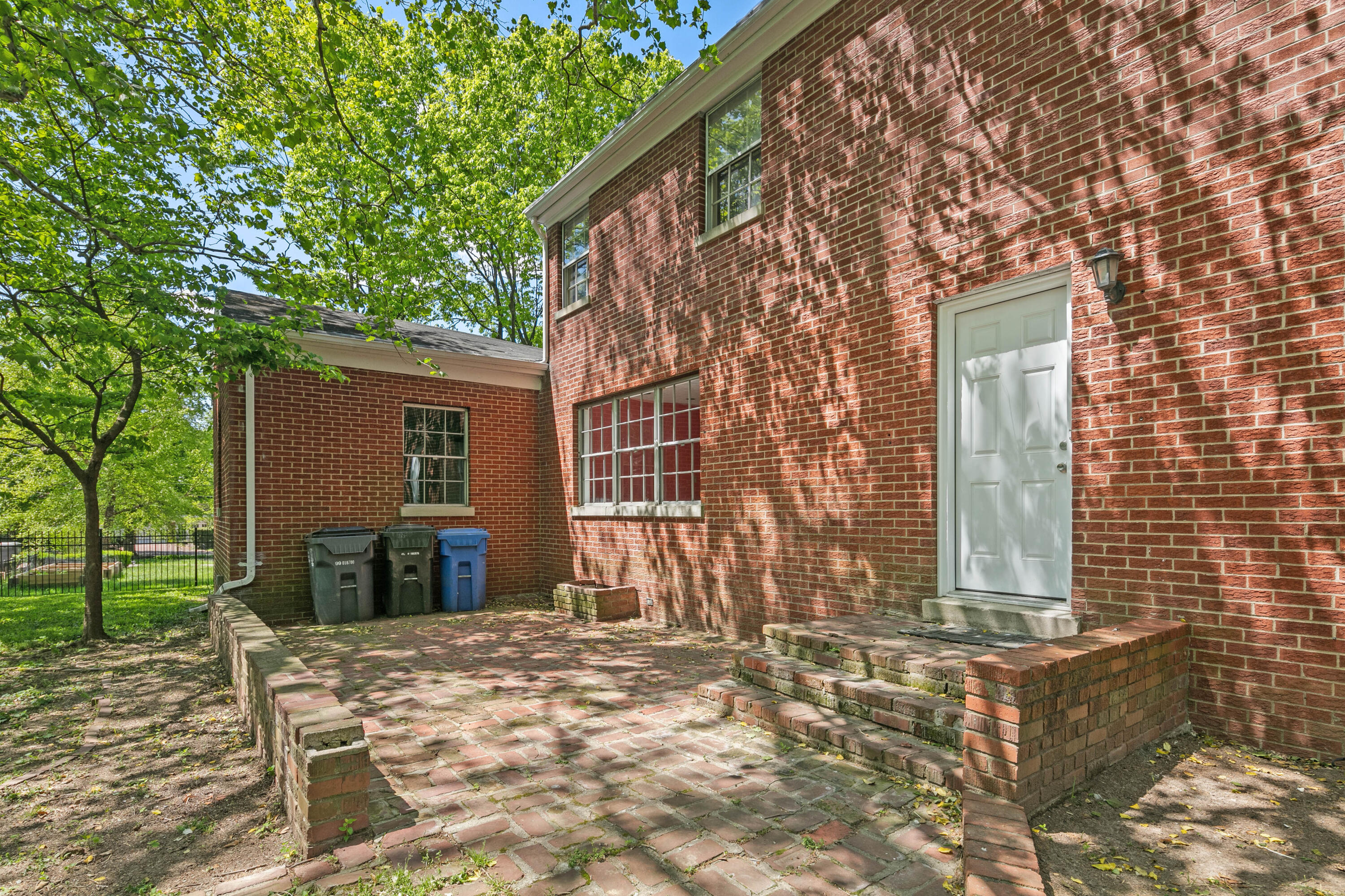 1862-1864 Nicholasville Road Lexington, KY 40503 - Photo 26 of 35 untitled-5086