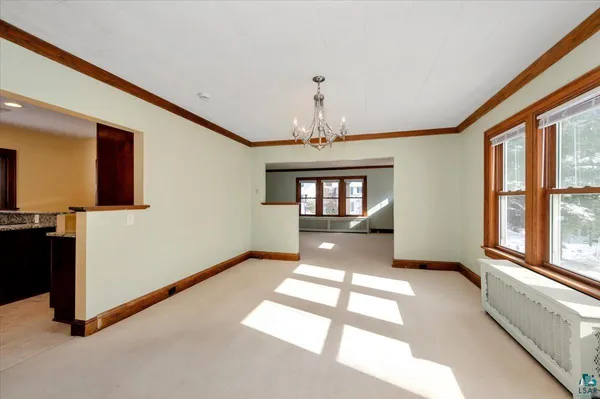 $430,000 | 845 Grandview Avenue, Duluth, MN 55812