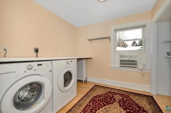 $430,000 | 845 Grandview Avenue, Duluth, MN 55812