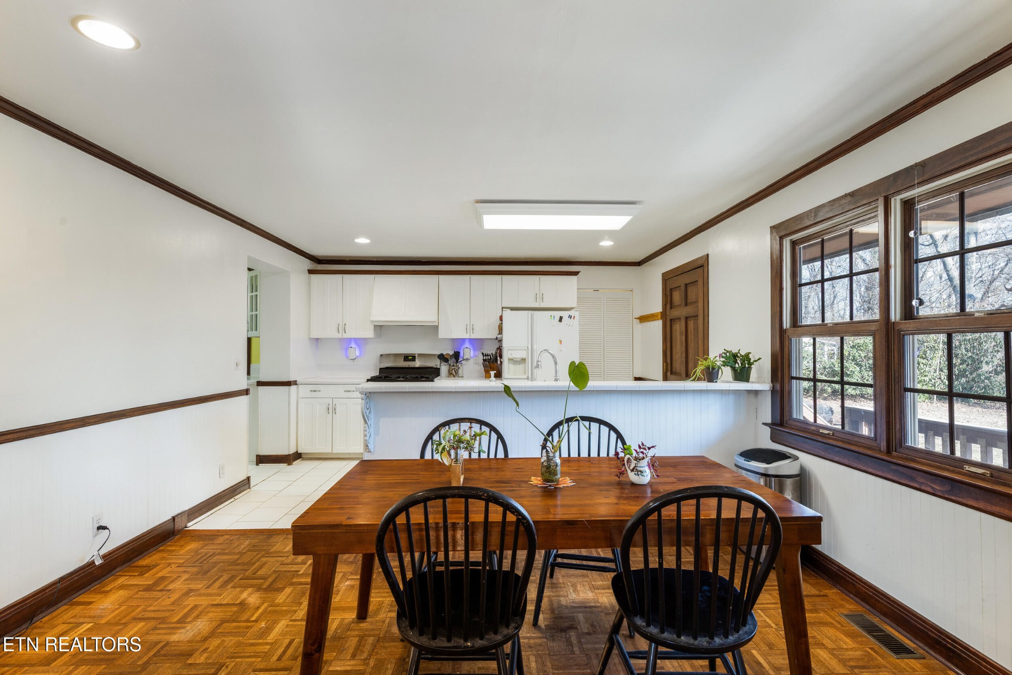200 East Red Bud Road Knoxville, TN 37920 - Photo 6 of 60 a view of a dining room with furniture and window