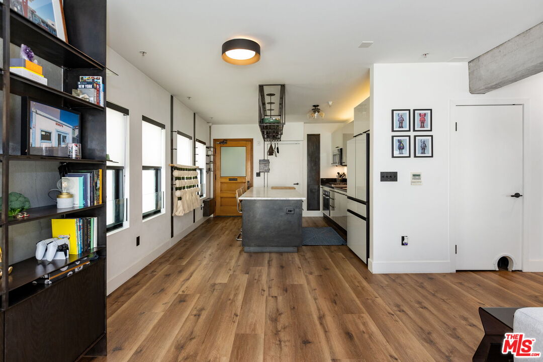 416 South Spring Street, Unit 609 Los Angeles, CA 90013 - Photo 6 of 25