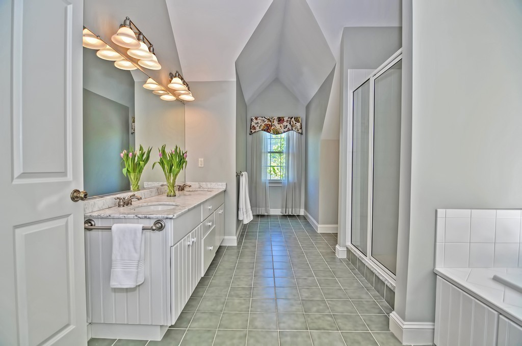 28 Eastmount Road Medfield, MA 02052 - Photo 19 of 29 Gallery Image 19