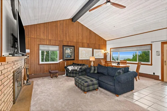 $699,900 | 1928 Loop Road, Two Harbors, MN 55616