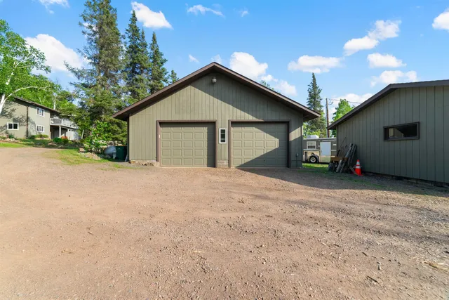 $699,900 | 1928 Loop Road, Two Harbors, MN 55616