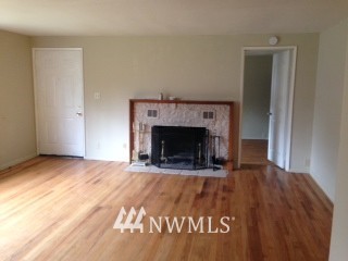 120 Southwest 115th Street Seattle, WA 98146 - Photo 2 of 10 Gallery Image 2