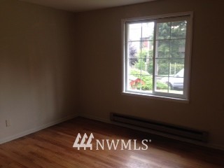120 Southwest 115th Street Seattle, WA 98146 - Photo 7 of 10 Gallery Image 7