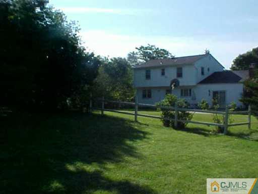 49 Buck Road East Brunswick, NJ 08816 - Photo 2 of 6 Gallery Image 2