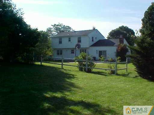 49 Buck Road East Brunswick, NJ 08816 - Photo 4 of 6 Gallery Image 4