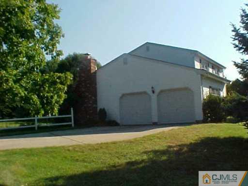 49 Buck Road East Brunswick, NJ 08816 - Photo 5 of 6 Gallery Image 5