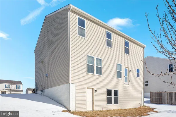 $480,000 | 556 Garden Gate Drive, Stephens City, VA 22655