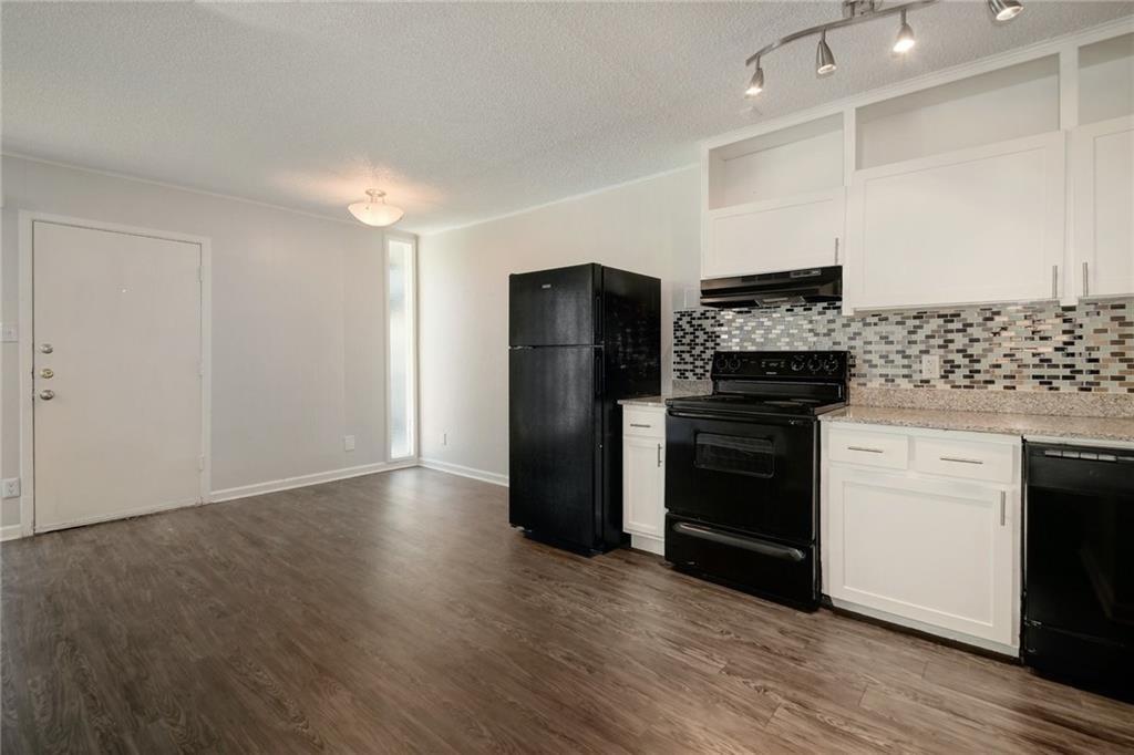 2900 Cole Street, Unit 310 Austin, TX 78705 - Photo 13 of 22