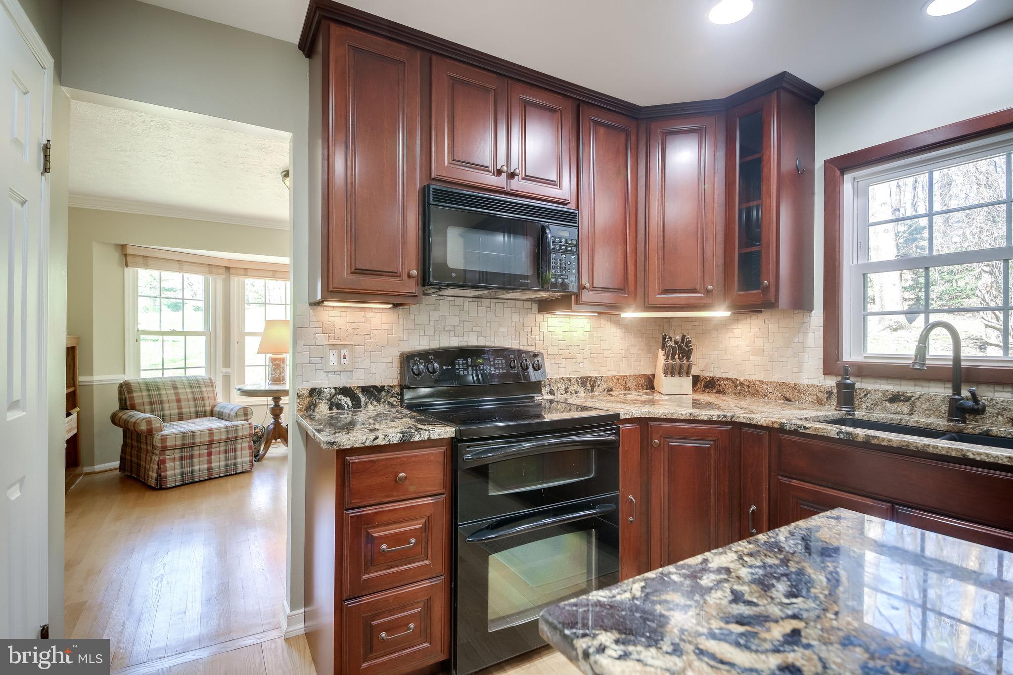 11626 Quail Ridge Court Reston, VA 20194 - Photo 14 of 68 Gallery Image 14