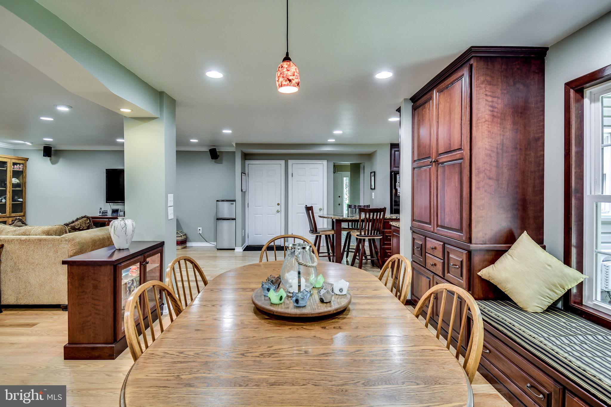 11626 Quail Ridge Court Reston, VA 20194 - Photo 32 of 68 Gallery Image 32